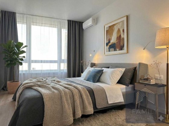 80м² в ЖК «Славутич» з ремонтом, 2 спальні, панорамний вид,без комісії Киев