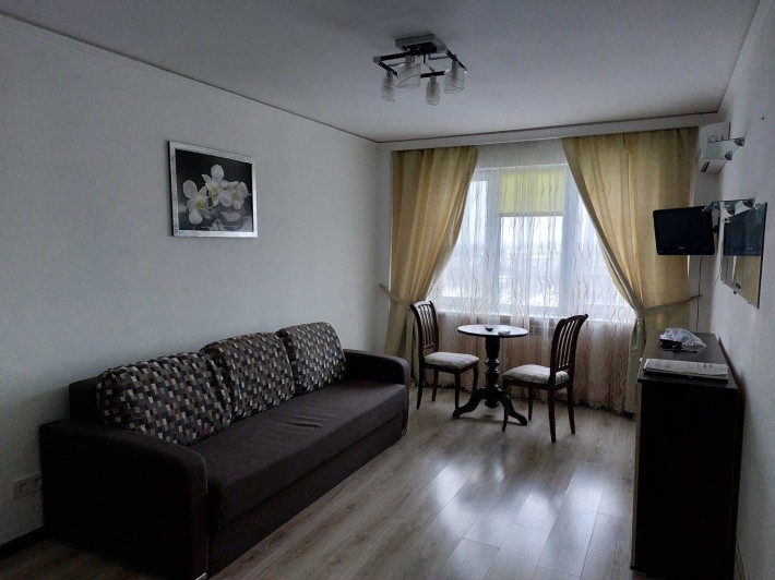 1 комн  вул.Райдужна - фото 1