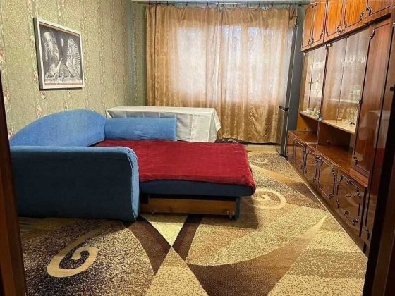 Продаж трикімнатна квартира Деснянський район, вул. Закревського, 31 Киев