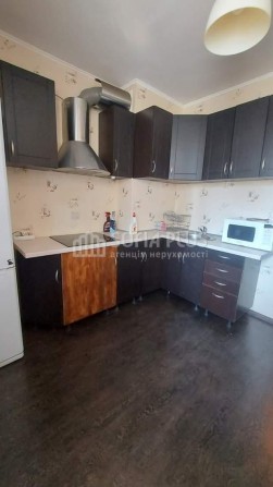 Срочно! 1к, Урлівська вул. 38, недорого - фото 1