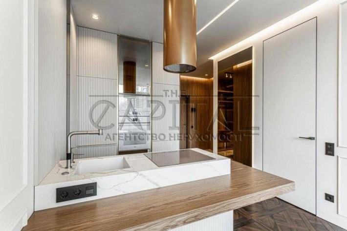 Продажа квартиры, ЖК Французский квартал 2, Джона Маккейна, Печерск. - фото 1