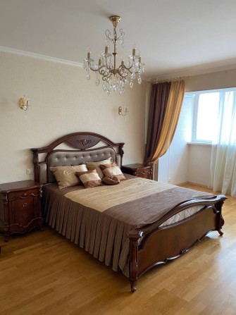 Позняки!Метро 5хв! 1кім. вул.М.Гришка,8, 44м2. - фото 1