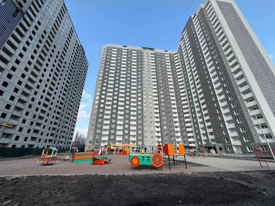 Топ планування (кух. 18) з ремонтом в ЖК Деснянський.Є-оселя ВПО.Без%! Киев