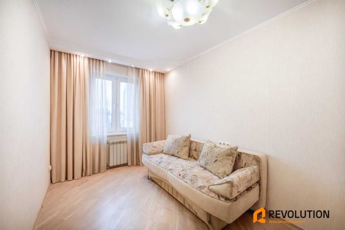 Без% Р.Шухевича 26в 2к з ремонтом, чудовий стан ! - фото 1