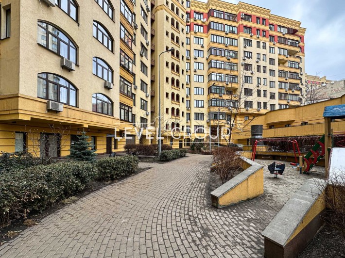 Продаж 3к 102м2 квартири ЖК Златоустівський, Центр Метро Шевченківськ. - фото 1