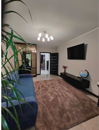 Продам 2-ух ком квартиру Парк Глобы/ Центр - фото 1