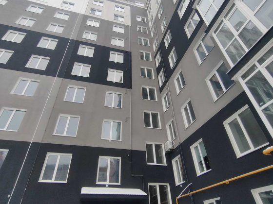 Продам 1 кімнатну квартиру по вул. Льотна 37 ЖК Авіатор Чернігів