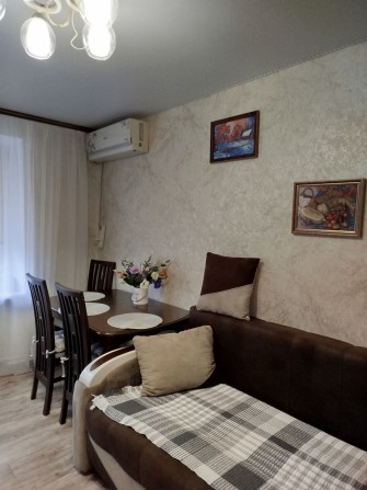 Продам 3-кімнатну квартиру з Автономним опаленням та гарним ремонтом - фото 1