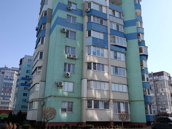 3к Квартира на Митниці з ремонтом, вул.С. Жужоми 1! Черкассы