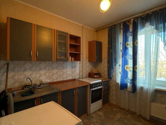 Продається трикімнатна квартира по вулиці Гончій, центр міста! Чернігів