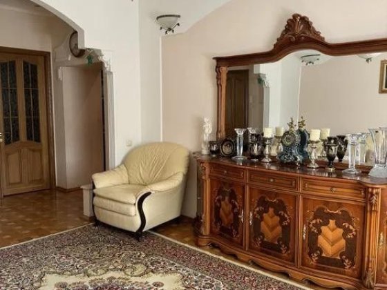 Продам 3х квартиру, улРабочая, ремонт Сталинка, сертиф, Днепр