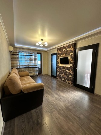 Продам 4ком.квартиру с ремонтом. - фото 1