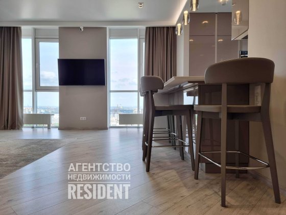 ЖК Панорама 124 м2. Центр Нагорка Соборный Парк Шевченко