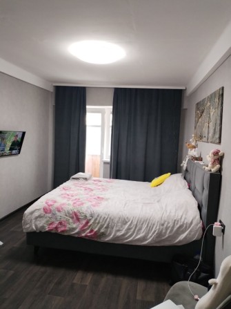 Продам 2х комнатную на 12 квартале, р-н ТЦ Терра, 12 квартал - фото 1