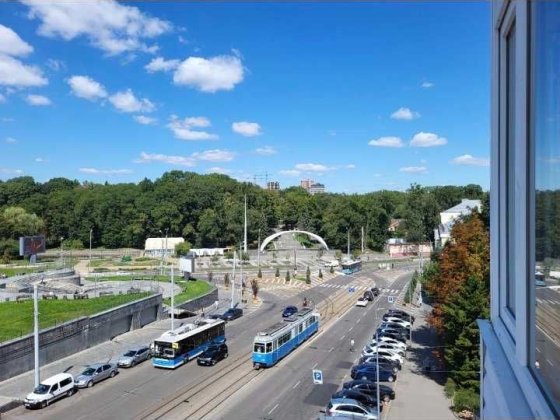 Продаж 3-х кімнатної квартири в центрі міста Вінниця