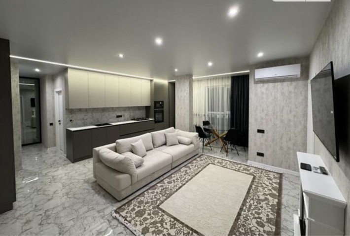 Продам квартиру р-н Поділля вул. Анатолія Бортняка - фото 1