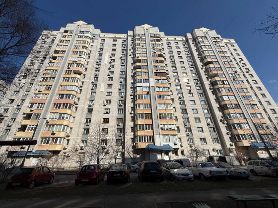 Продам 1 кім квартиру 46 м2 в Києві метро Позняки Є ВІДЕООГЛЯД Киев