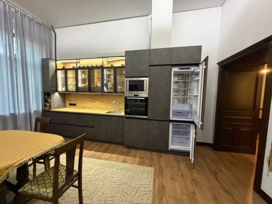 Двокімнатна студія стильний дорогий ремонт Богунія Житомир