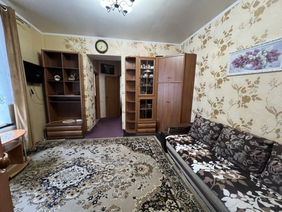 Продам уютную 3 комн. квартиру с автономным отоплением Днепр