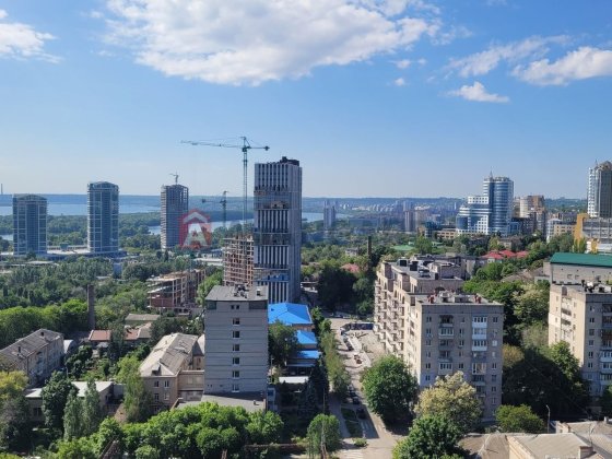 Квартира в ЖК бізнес-класу з панорамним видом Дніпро