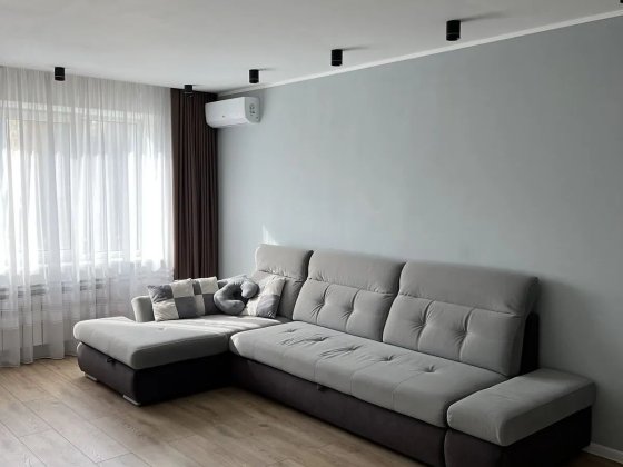 Продам видову з-х кімнатну квартиру. 67000$ Днепр