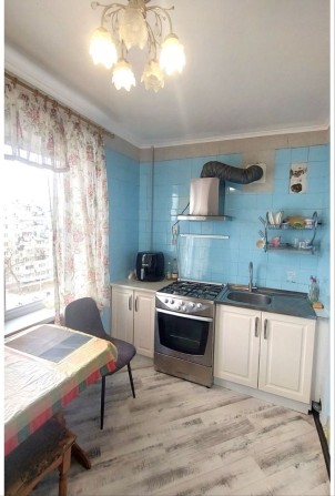 Продается 1 ком кв в Александровском р-не по ул Запорожская - фото 1