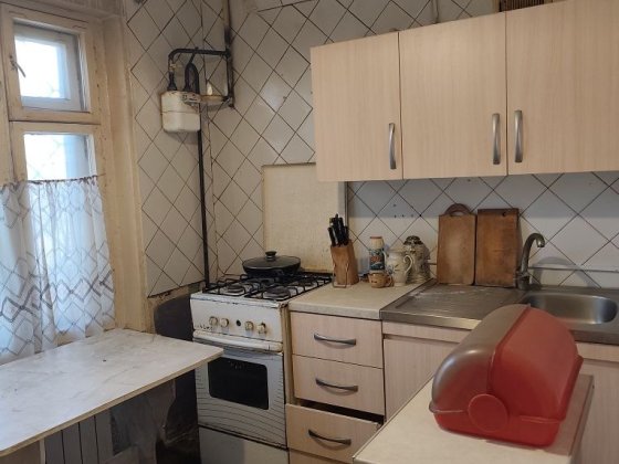 Продам 1 к КВ.на Запорожье Левом Запорожье