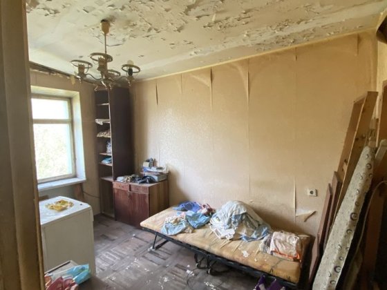 Продам 1 кв Узбекистанская дом 9 Запоріжжя