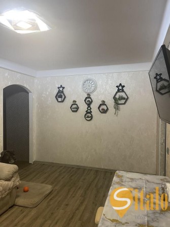 Продаж 3-х кімн. квартири по вул. Перемоги, район Алеї Роз (019) - фото 1