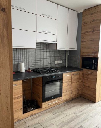 Продам у новобудові! - фото 1