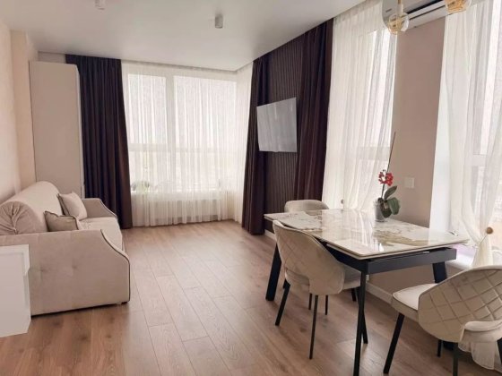 Продам 3 кімнатну в новобудові ЖК «А+Я» Кропивницький