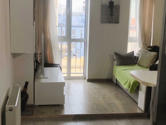 Продається затишна 1к квартира 38м2 по вул.Регенераторна 4к2 Киев