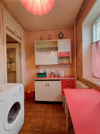 БЕЗ% продам 1к квартиру 32м2 В Івасюка 42Б ГАЗ 1й поверх Метро Мінська - фото 1