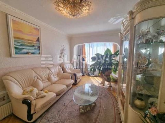 Продаж 3 кімнат квартири Березняківська,14а Лівобережна озеро Тельбін