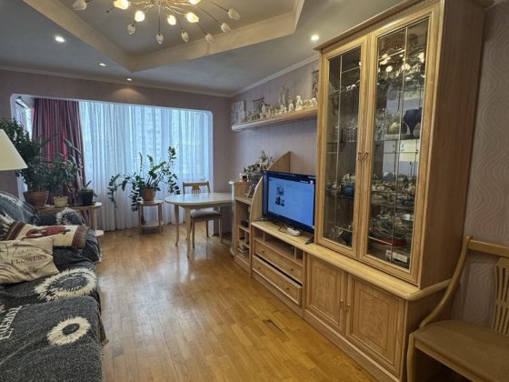 Продаж 3-х кімнатної Шумського 6,Березняки,м. Лівобережна