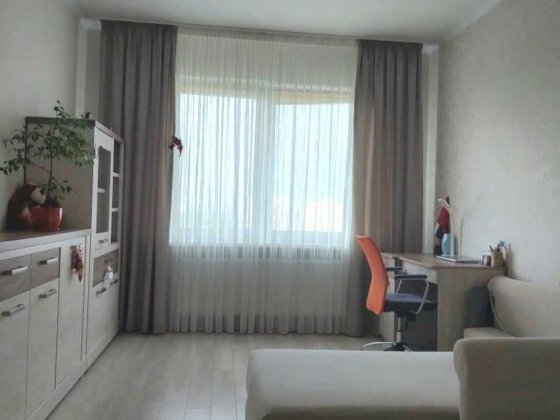 1к. квартира з ремонтом та меблями вул. Милославська Київ