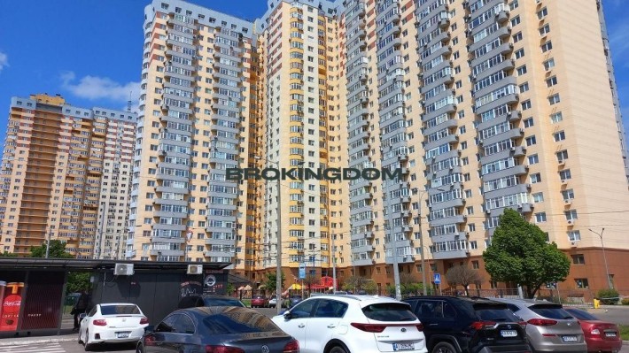 Продаж 2х кімнатної кв. 71м в ЖК Миністерський, Оболонський  р-н - фото 1