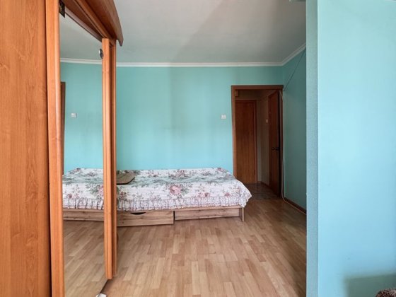 Продаж 1-к з косметичним ремонтом, метро Оболонь, Набережна, Парк
