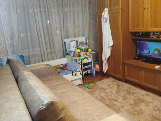 продаж 1к квартири Поліська 12 Киев