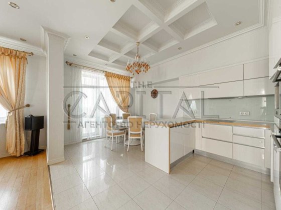 Терміновий продаж 3-кімнатної квартири вул. Ковпака, 17 Київ