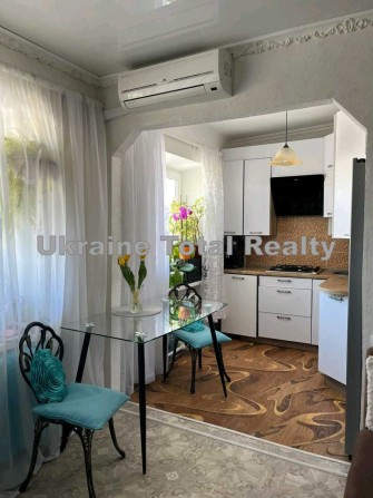 Нова Дарниця! 3 кімнатна квартира з ремонтом! Вул Пасхаліна (Ілліча) 5 - фото 1