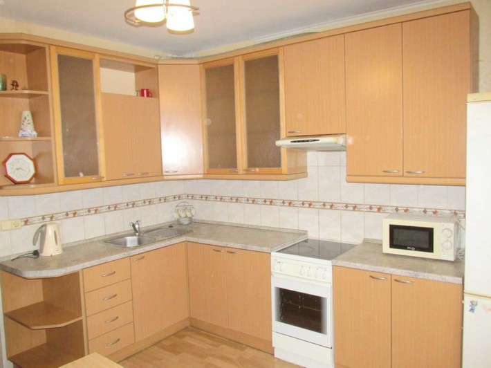 Ул. Драгоманова 8 . Аккуратная, уютная , просторная квартира.Позняки - фото 1