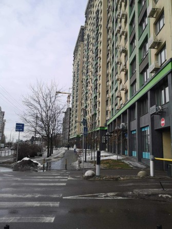 Однокімнатна в зданому будинку на вул. Михайла Максимовича, 32В. - фото 1