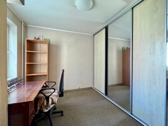 Закревського 4 кім 85м2 Троєщина початок Деснянський ринок Троєщина Киев