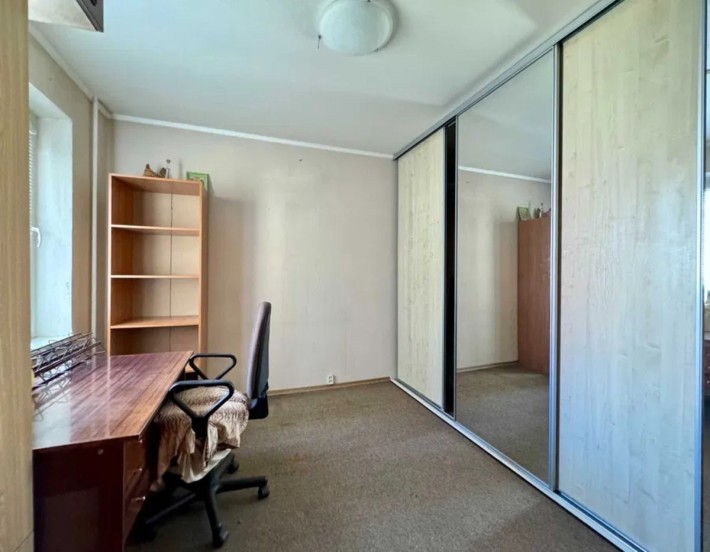 Закревського 4 кім 85м2 Троєщина початок Деснянський ринок Троєщина - фото 1