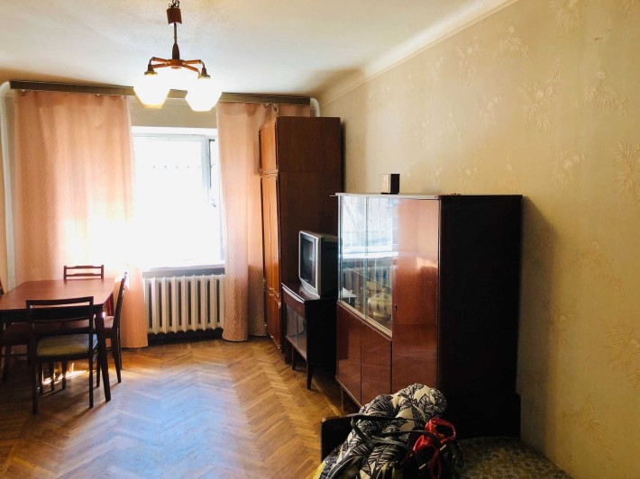 Продам 2-х кімнатну в Дарниці по вул. Новодарницька, 32 - фото 1