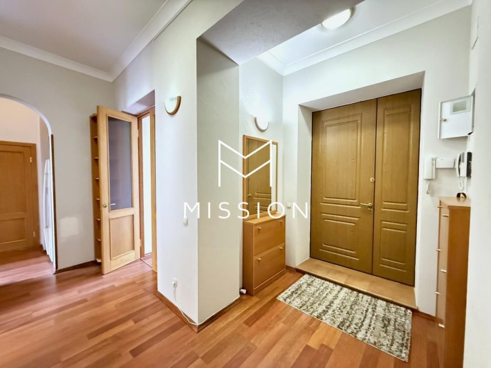 Продам 3-ком. квартиру улица Банковая, 3 Липки, Институтская - фото 1