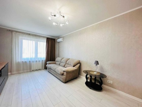 Генератор! ЖК Патриотика, Русовой, 7. Осокорки. Киев