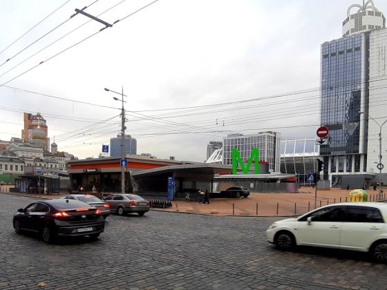 Продам 3кім.к Київ Центр ВелВасильківська Метро"Олімпійська"-2хв! рем Київ