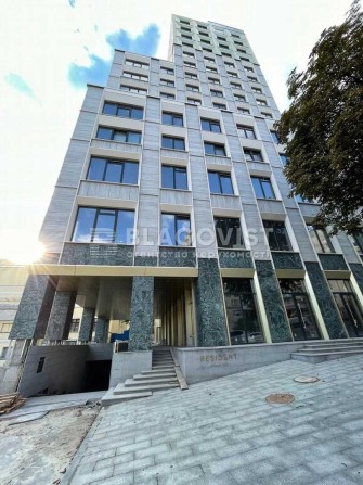 Продаж 3к 126м2 ЖК Resident Concept House вул Володимирська 86а Центр - фото 1